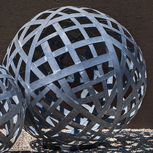 Garden Sphere, Large-Zinc-S/1