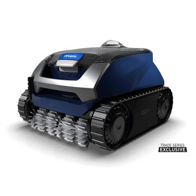 The Polaris EPIC™ 8640 (FEPIC8640) robotic pool cleaner is blue and black, cleaning a pool in Queens, NY.